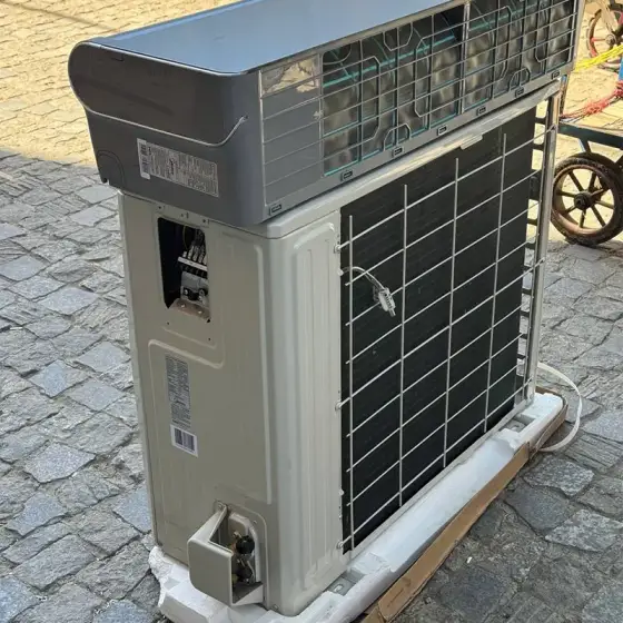 کولر گازی 24000 اینورتر میدیا مدل MSTXT-24HRN1-INV2-IQ سری M